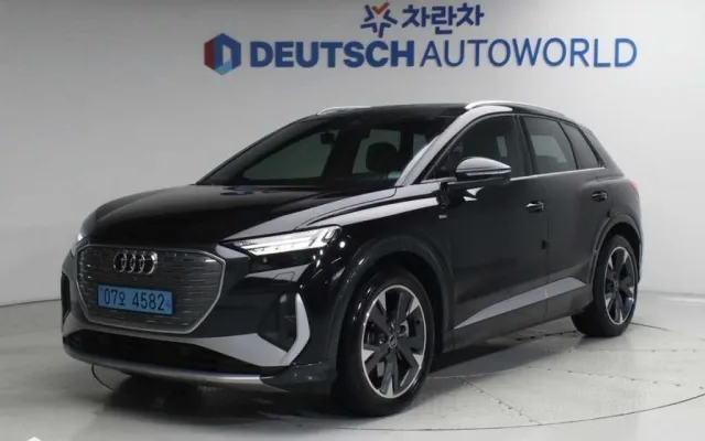 중고차배달 Q4 e-트론 40 프리미엄 매물 사진 17 - 2024/09 30,418km