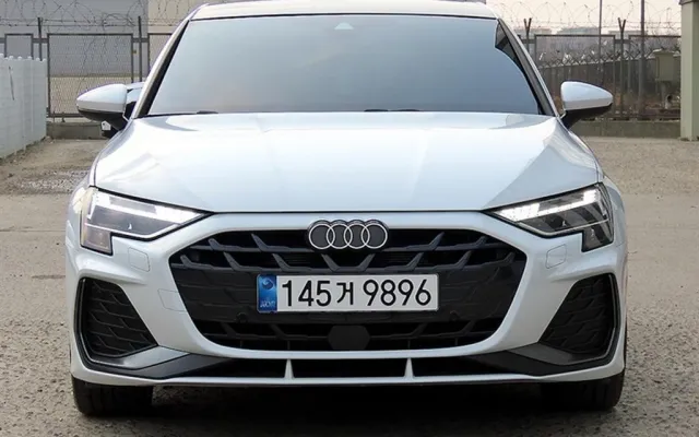 중고차배달 A3(8Y) 40 TFSI 프리미엄 매물 사진 1 - 2025/05 15,407km